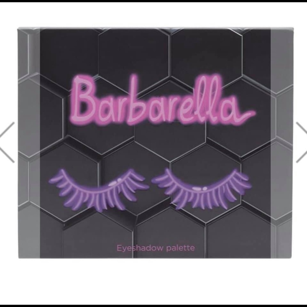 Barbarella eyeshadow palette